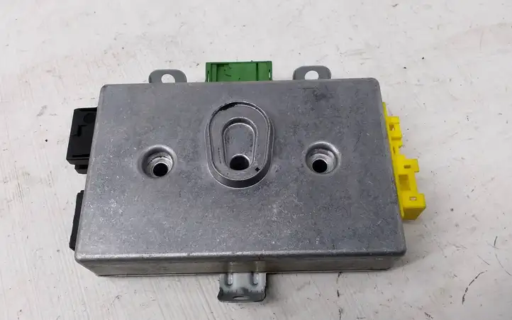 BMW 5 E60 E61 (2004 - 2010)  6952986 Блок управления дверью