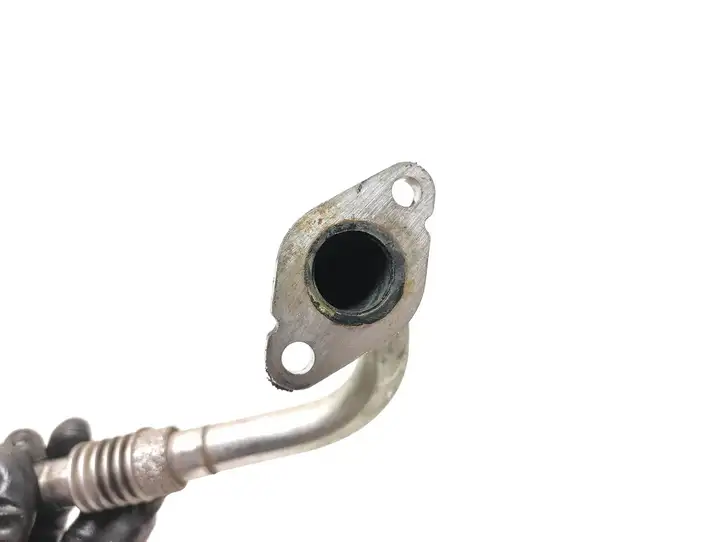 Audi Q5 (2008 - 2012)  03L131521AH EGR трубка (трубки)/ шланг (шланги)