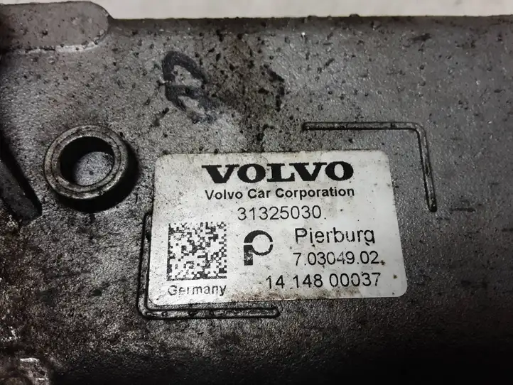 Volvo S60 (2010 - 2013)  31325030 Охладитель EGR