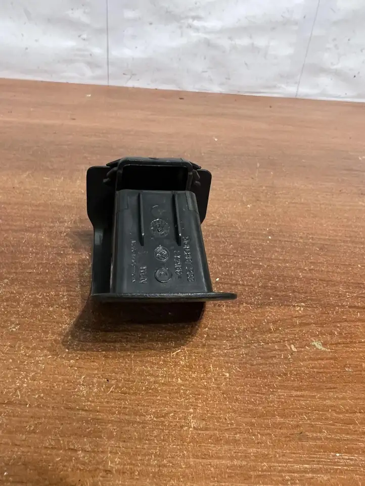 Volkswagen Golf VII (2013 - 2019)  5G0887233 Другая деталь салона