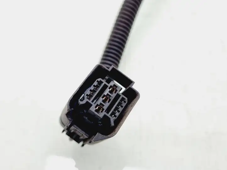 BMW 1 F20 F21 (2011 - 2019) 760880103 Прочая электропроводка — фото 3