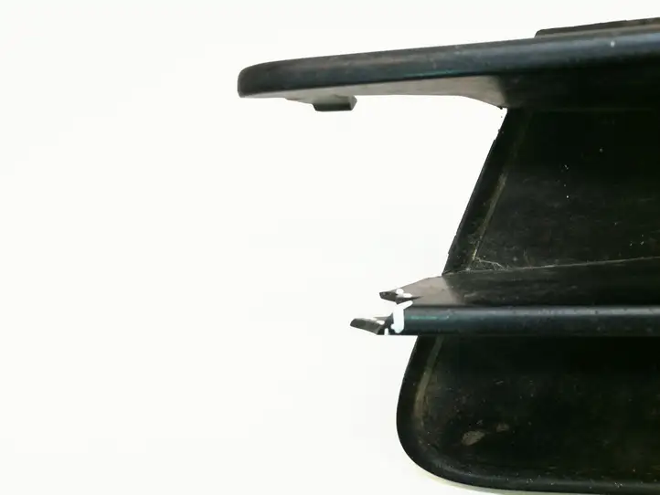 Audi Q7 (2005 - 2009)  4L0807681 Нижняя решётка (из трех частей)