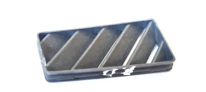 Audi A4 S4 B7 8E 8H (2004 - 2009) 8E0819794B Прочие детали салона — фото 3