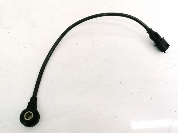 Opel Vectra (1999 - 2002)  09158720 Датчик детонации двигателя