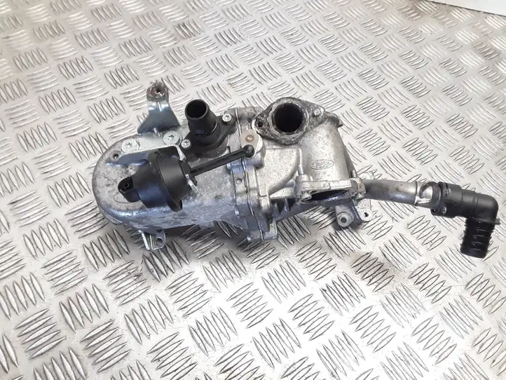 Ford Focus (2015 - 2019) VPEFMH19206A Охладитель клапана EGR — фото 1
