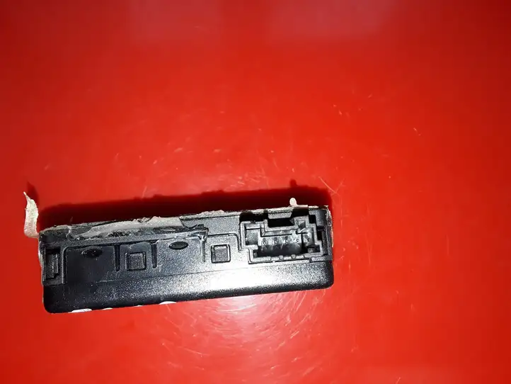 Mazda CX-9 (2006 - 2012) BP4K665G0A Датчик дождя — фото 3