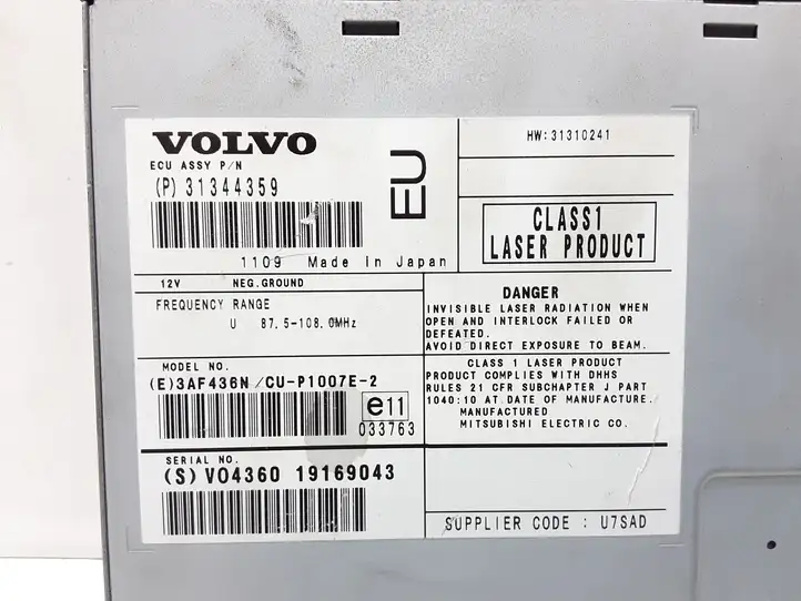 Volvo V50 (2008 - 2012) P31344359 Магнитола / мультимедийная система — фото 2