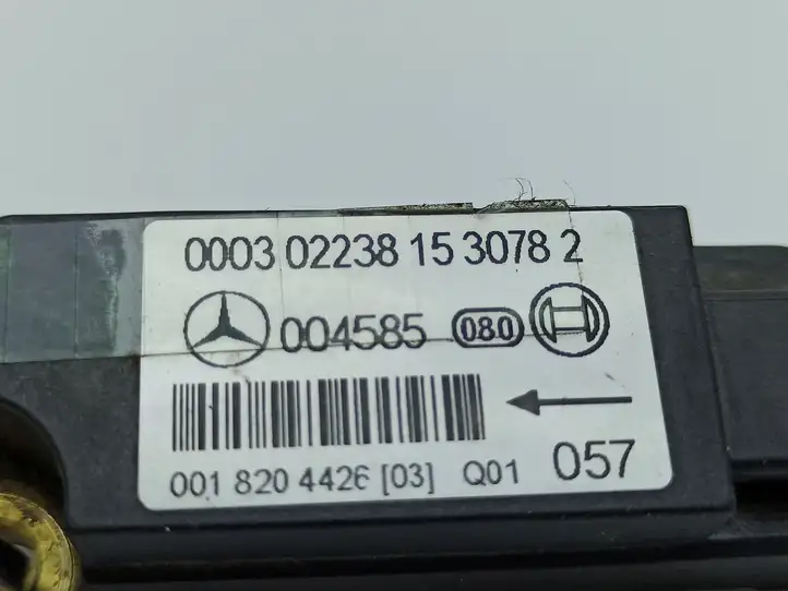 Mercedes-Benz C W203 (2000 - 2007) 0018204426 Датчик удара SRS — фото 2