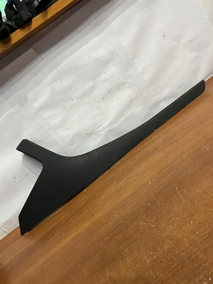 Volkswagen Golf VII (2013 - 2019)  5G1863487 Другая внешняя деталь