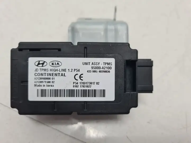 Kia Ceed (2015 - 2018) 95800A2100 Прочие блоки управления — фото 1