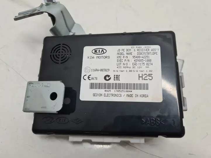 Kia Ceed (2015 - 2018) 95400A2251 Прочие блоки управления — фото 2