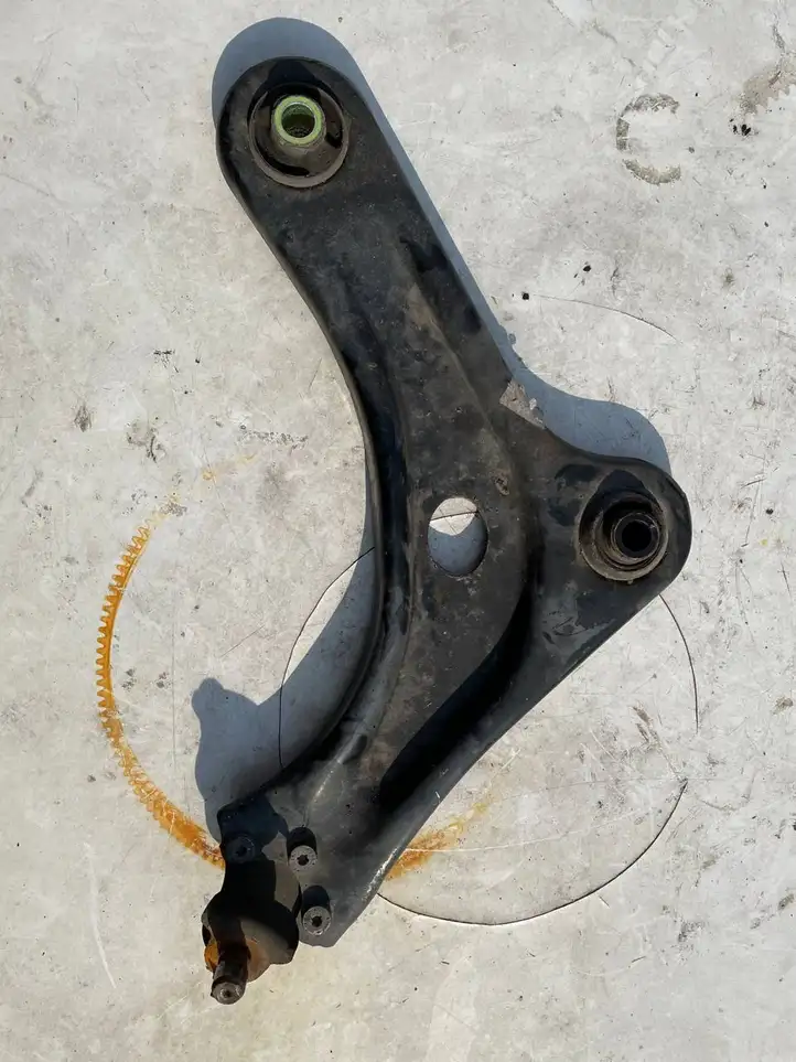 Citroen C4 Cactus (2014 - 2017)   Вилы