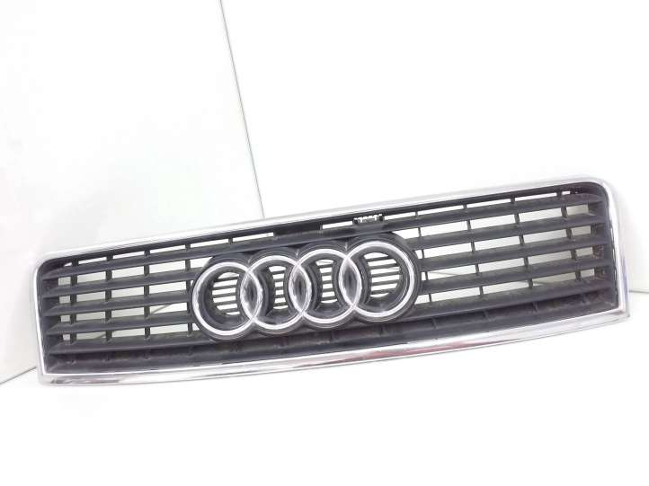 4B0853651F Audi A6 S6 C5 4B Grotelės priekinės