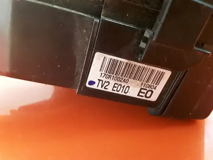 Honda Civic IX (2011 - 2017) TV2E010 Блок предохранителей — фото 4