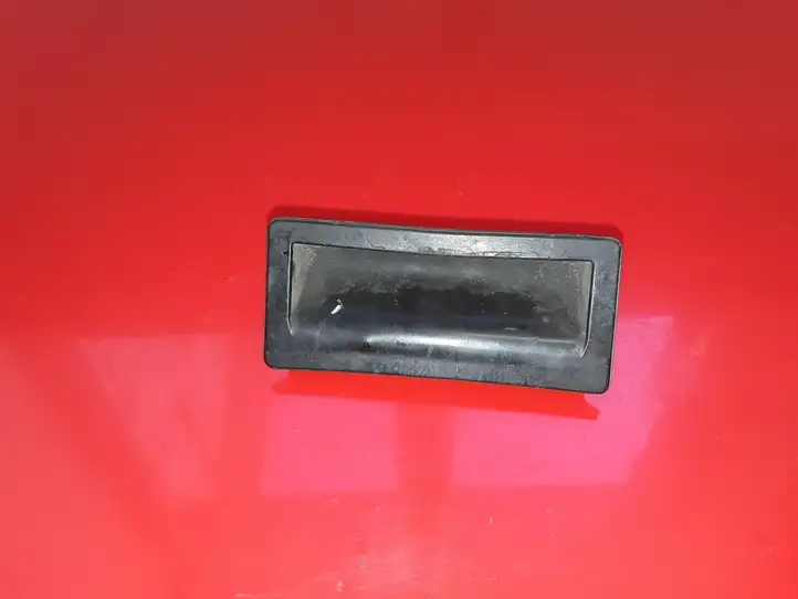 Audi A5 8T 8F (2007 - 2011) 5N0827566B Кнопка закрытия крышки багажника — фото 1