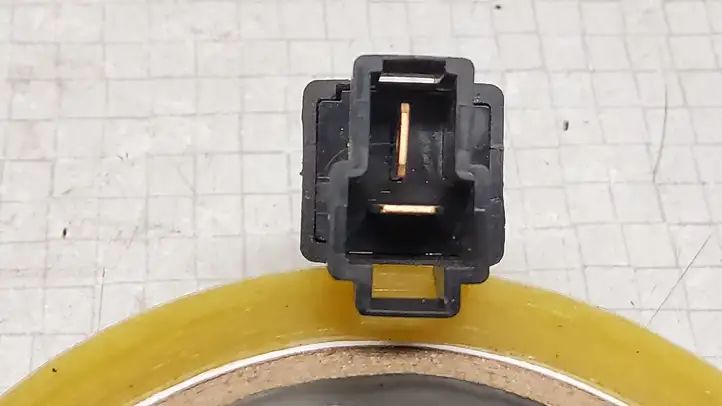 Subaru Outback (2009 - 2014)   Датчик тормозной педали