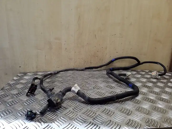 Chevrolet Captiva (2006 - 2011) 20998868 Прочая электропроводка — фото 3