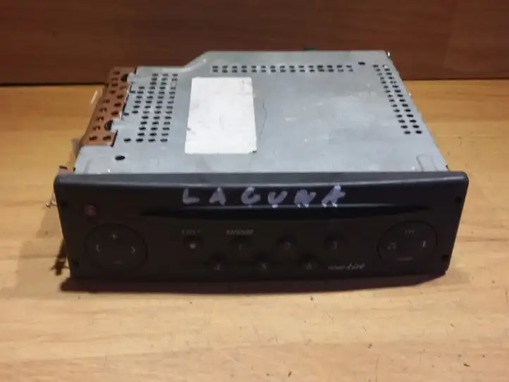 Renault Laguna (2001 - 2005)  22DC27962Z Радио/ проигрыватель CD/DVD / навигация