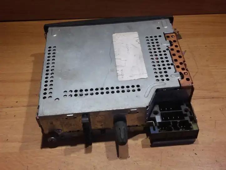 Renault Laguna (2001 - 2005)  22DC27962Z Радио/ проигрыватель CD/DVD / навигация