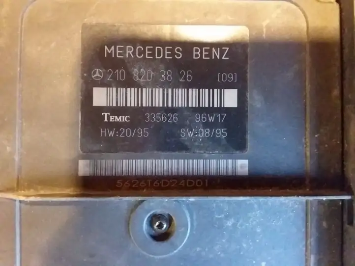 Mercedes-Benz E W210 (1995 - 2002) 2108203826 Блок управления двигателем (ЭБУ) — фото 2