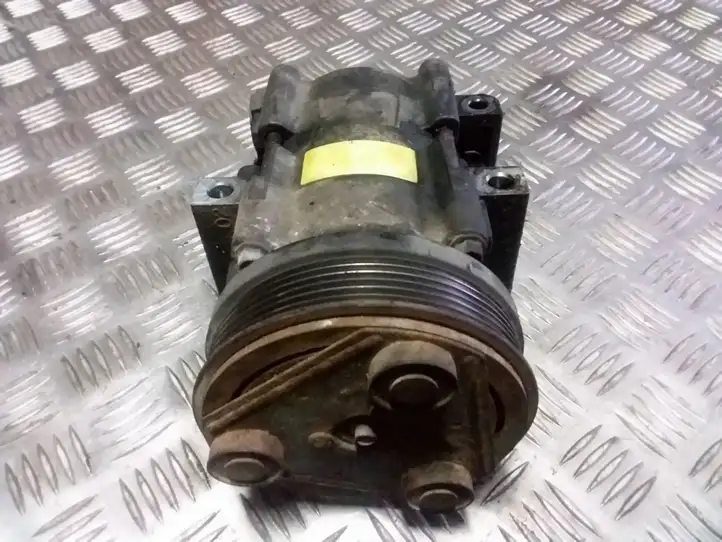 Ford Mondeo Mk III (2000 - 2007) 1L3H19D786AA Компрессор (насос) кондиционера воздуха — фото 1