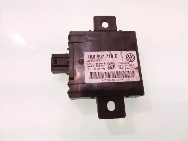 Audi A3/S3 8P (2004 - 2008) 1K0907719C Блок управления сигнализацией — фото 1