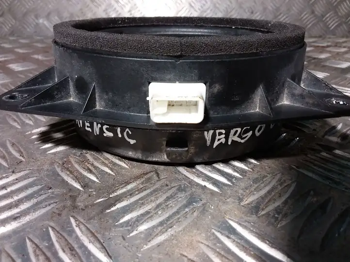 Toyota Avensis Verso (1995 - 2001) 8616044130 Динамики задних дверей — фото 2