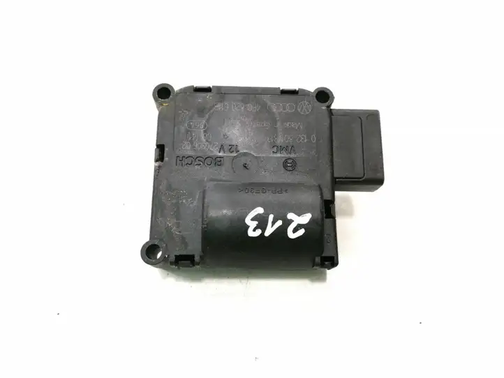 Audi Q7 4L (2005 - 2009) 4F0820511B Двигатель задвижки потока воздуха — фото 3
