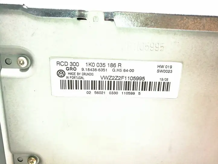 Volkswagen PASSAT B6 (2005 - 2010) 1K0035186R Магнитола / мультимедийная система — фото 6