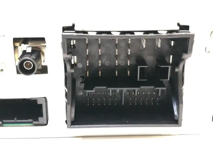 Audi A7 (2010 - 2014)  4G0035061A Радио/ проигрыватель CD/DVD / навигация