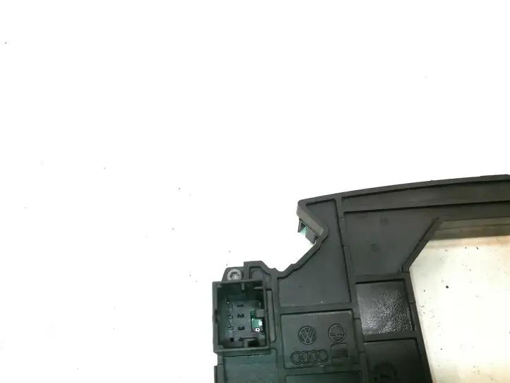 Audi Q7 4L (2005 - 2009) 4F0953549A Датчик угла поворота руля — фото 6