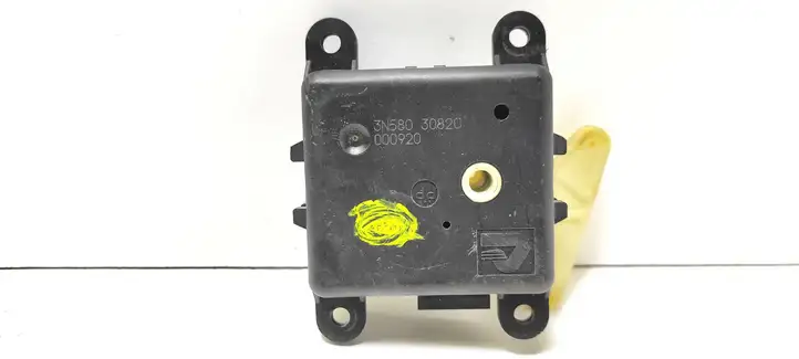 Nissan (2000 - 2006) 3N58030820 Двигатель задвижки потока воздуха — фото 1