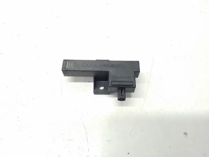 Audi A6 C7 (2011 - 2014) 8K0907247 Антенна системы Keyless — фото 1