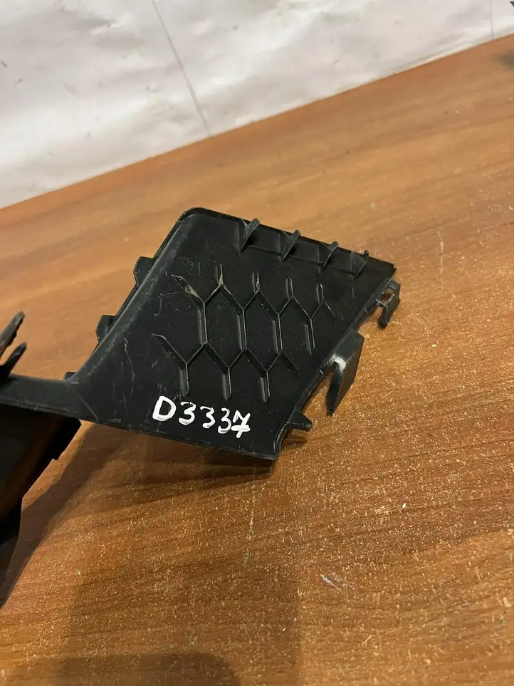 Volkswagen Golf VII (2013 - 2019)  5960400 Другая внешняя деталь