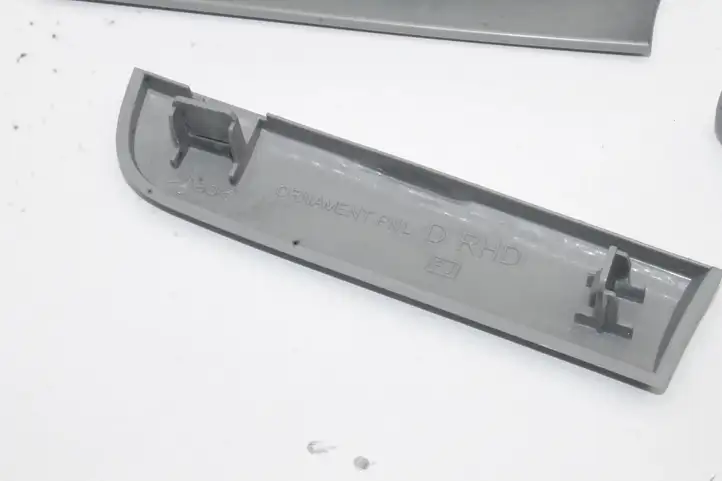 Subaru Forester SJ (2013 - 2018) Прочие детали салона — фото 2