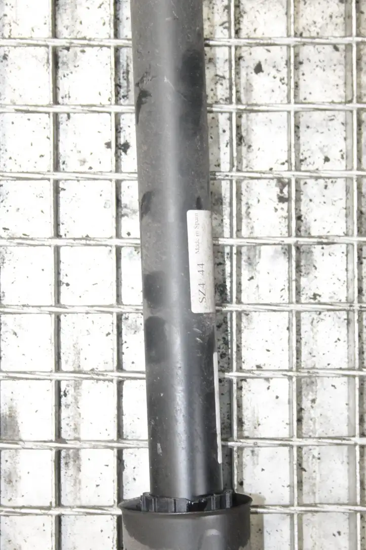 Audi A5 (2016 - )  8W7513035G Задний амортизатор с пружиной