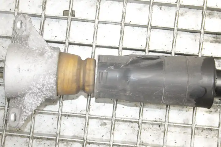 Audi A5 (2016 - )  8W7513035G Задний амортизатор с пружиной