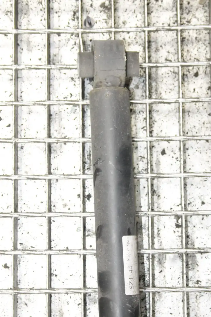 Audi A5 (2016 - )  8W7513035G Задний амортизатор с пружиной