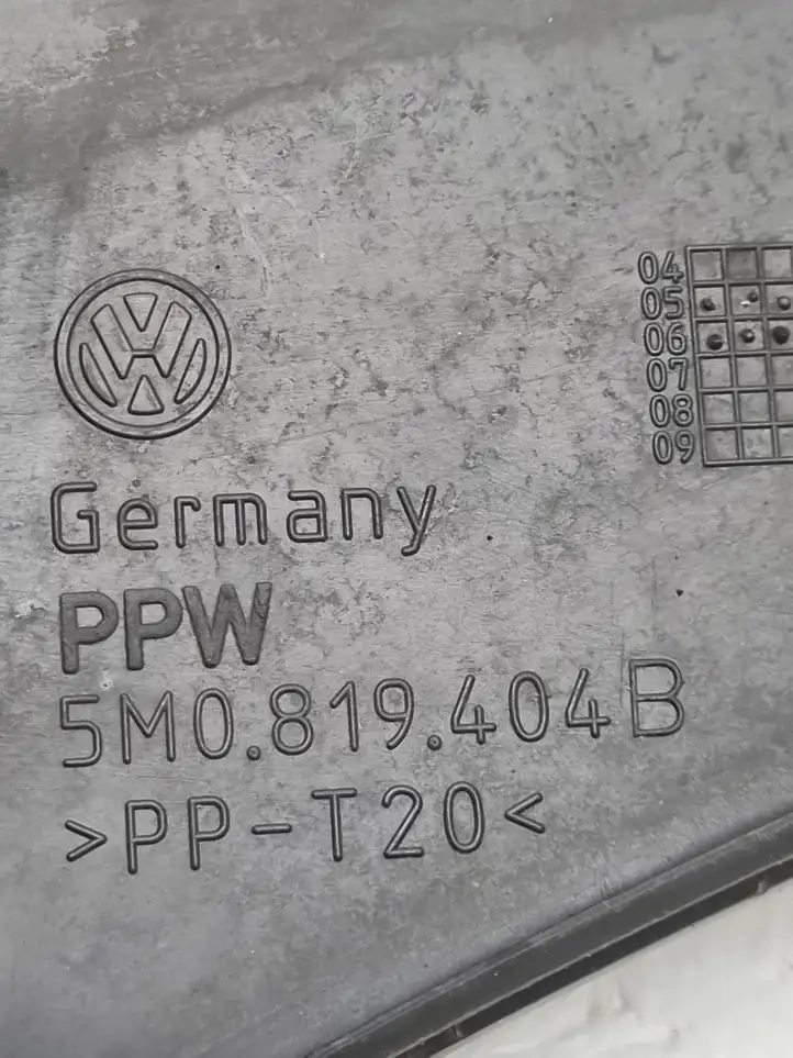 Volkswagen Golf Plus (2004 - 2008) 5M0819404B Жабо стеклоочистителей — фото 3