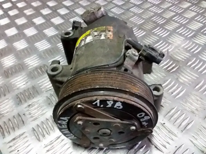 Nissan Almera N16 (2000 - 2010)   Компрессор (насос) кондиционера воздуха