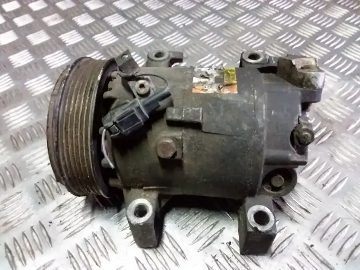 Nissan Almera N16 (2000 - 2010)   Компрессор (насос) кондиционера воздуха