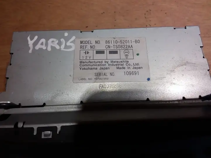 Toyota Yaris (1999 - 2003) 8611052011B0 Магнитола / мультимедийная система — фото 3
