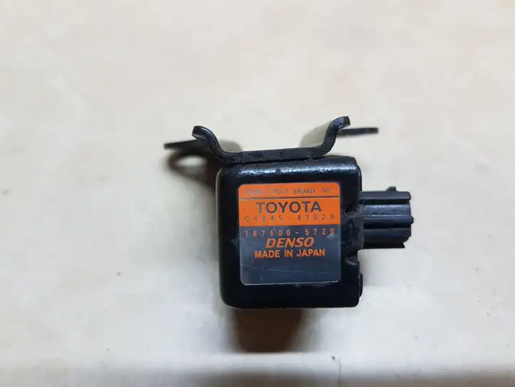 Toyota Prius (XW20) (2003 - 2009) G484547020 Датчик удара SRS — фото 1