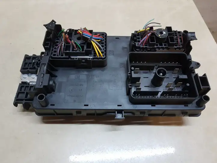 Opel Insignia A (2008 - 2017)  544949969 Блок предохранителей