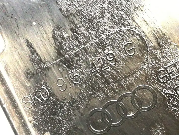 Audi Q5 SQ5 (2008 - 2012) 8K0915429G Крышка ящика аккумулятора — фото 5