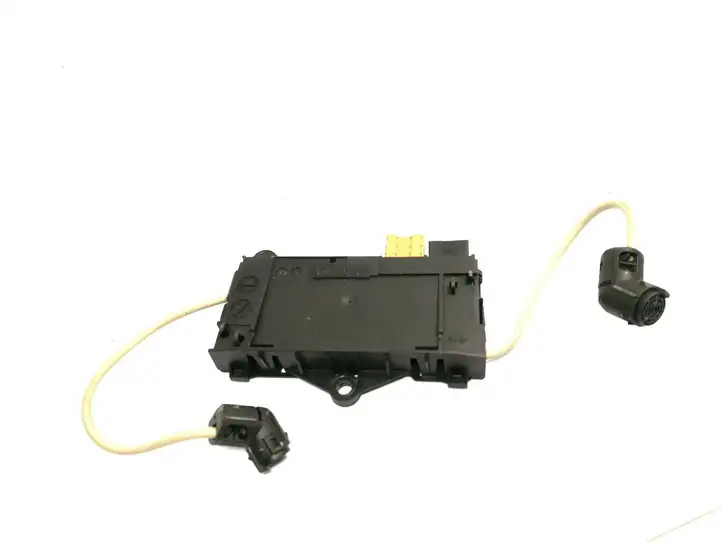 Audi A6 S6 C5 4B (2001 - 2004) 4B0951178A Микрофон (Bluetooth / телефон) — фото 2