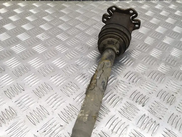 Audi A8 (2005 - 2007)  4E0407272P Передняя полуось