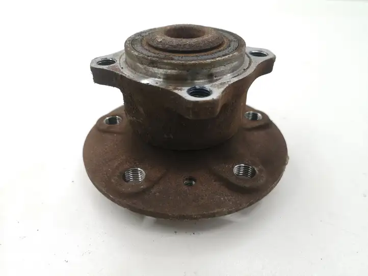 Mercedes-Benz A W169 (2004 - 2012)   Место установки подшипника