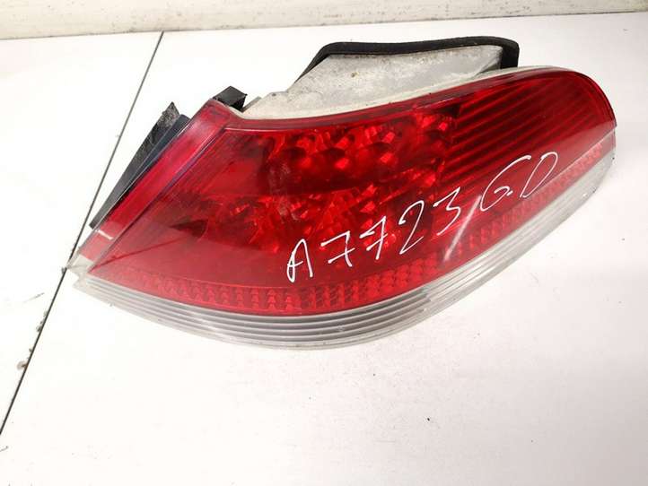 BMW 7 E65 E66 (2001 - 2008)  155514 Задний фонарь в кузове
