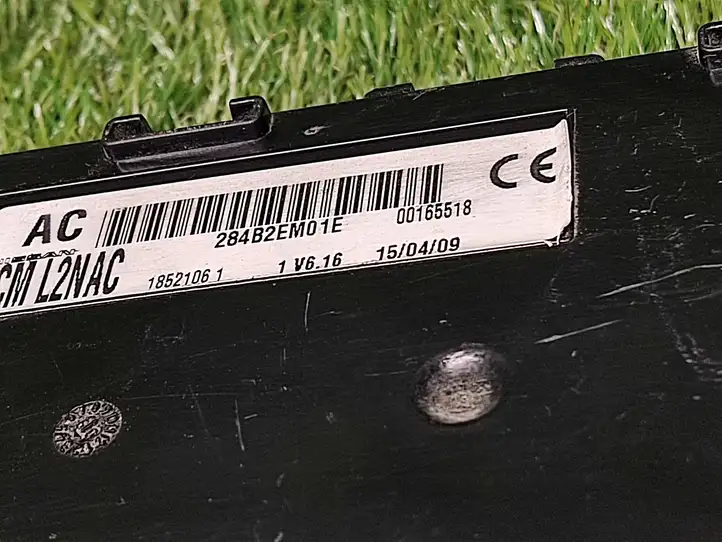 Nissan Note (E11) (2006 - 2014) 284B2EM01E Модуль комфорта — фото 3